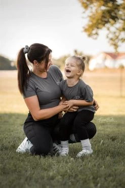 T-Shirt Mit Rundhalsausschnitt Für Kinder -Reiter Geschäft t shirt mit rundhalsausschnitt f r kinder dark grey cWXTiUcpMT 9