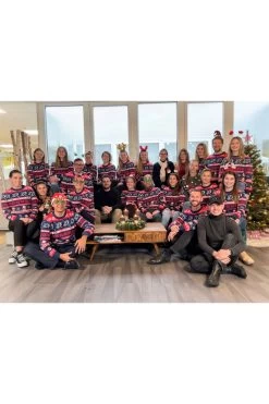 Weihnachtspullover "Merry Chiristmas" Für Damen -Reiter Geschäft weihnachtspullover merry chiristmas f r damen YamtNK4 dQ 1